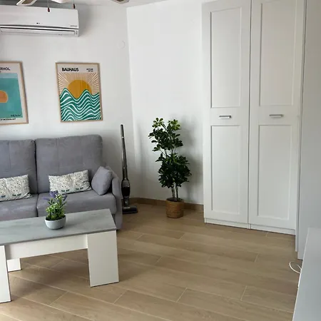 Estudio Con Piscina En Fuentes Apartment *