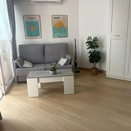Estudio Con Piscina En Fuentes Apartment